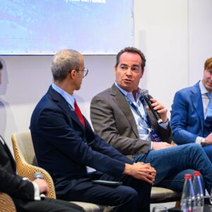 photo conférence Monaco summit 2026 Fairmont public attentif
